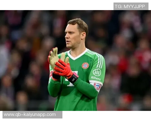 诺伊尔缺席拜仁训练引发关注俱乐部期待他能及时复出参加周末比赛